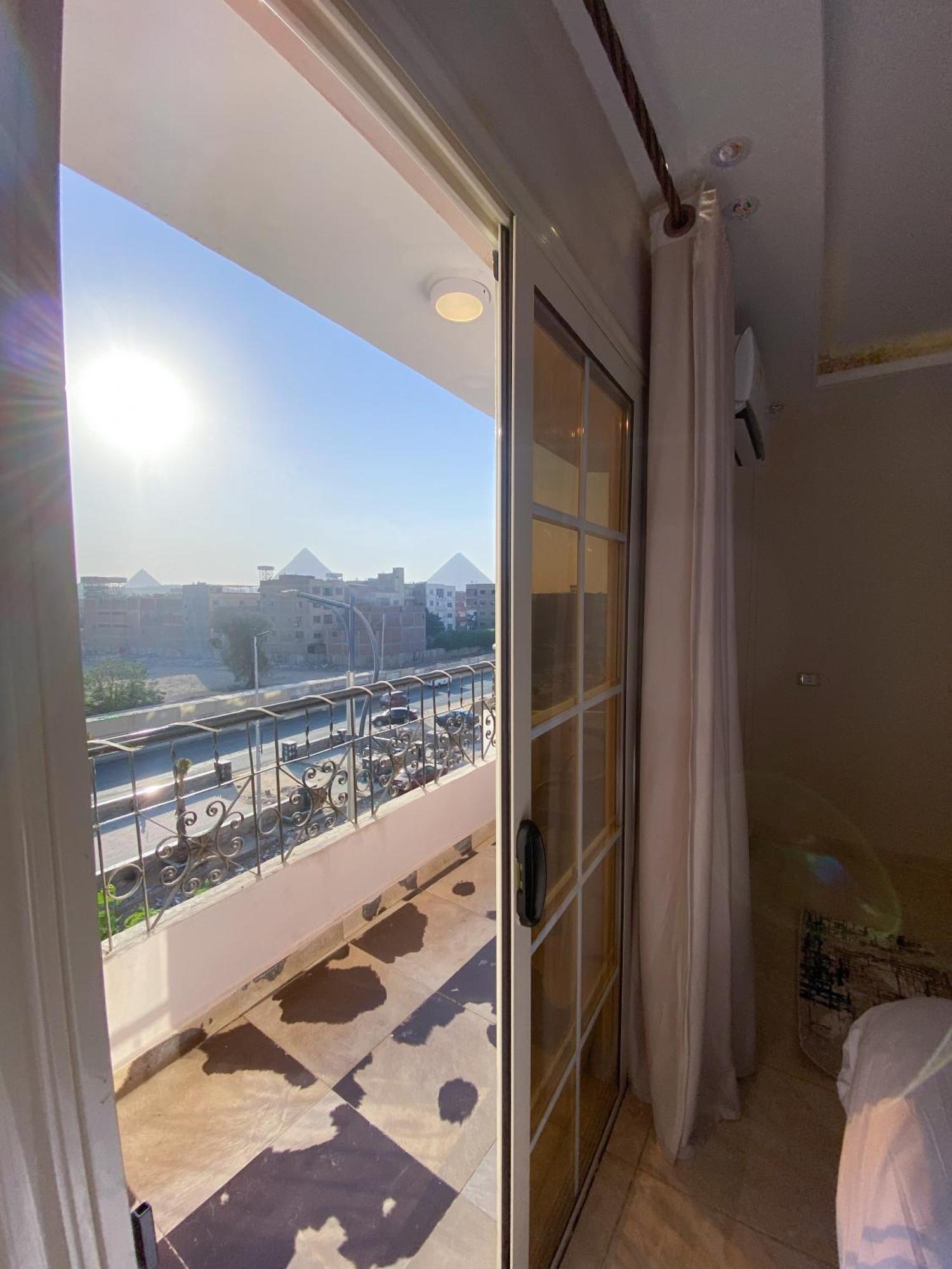 Young Pharaoh View Inn Каир Экстерьер фото