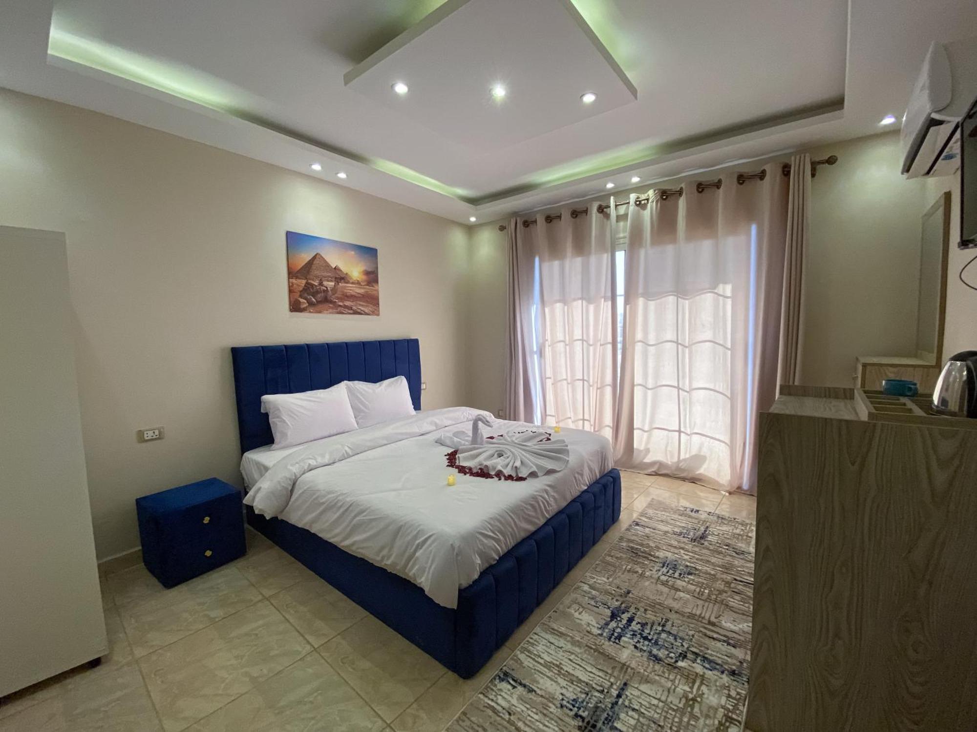 Young Pharaoh View Inn Каир Экстерьер фото